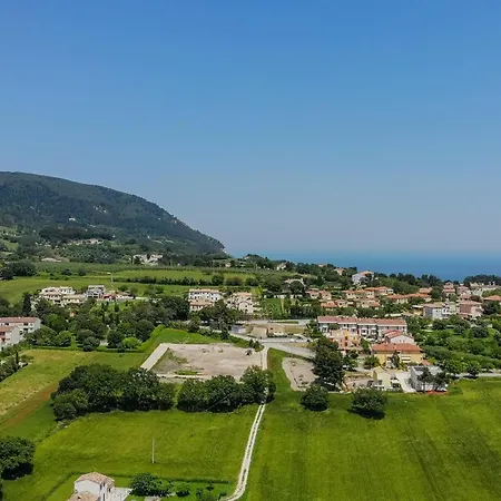 Villa Petra *
